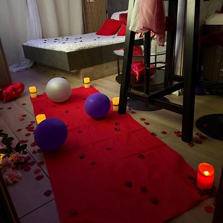 Love Room Nantais Ναντ Εξωτερικό φωτογραφία