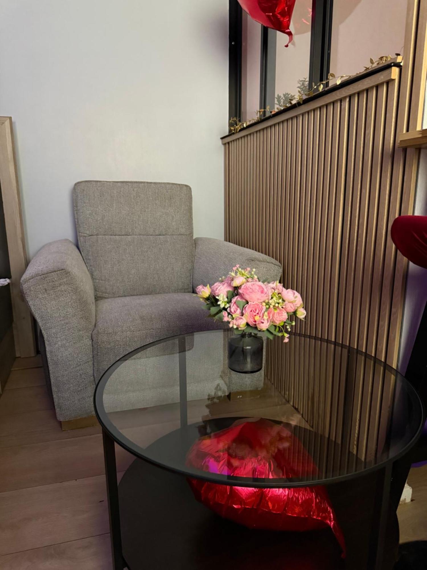Love Room Nantais Ναντ Εξωτερικό φωτογραφία